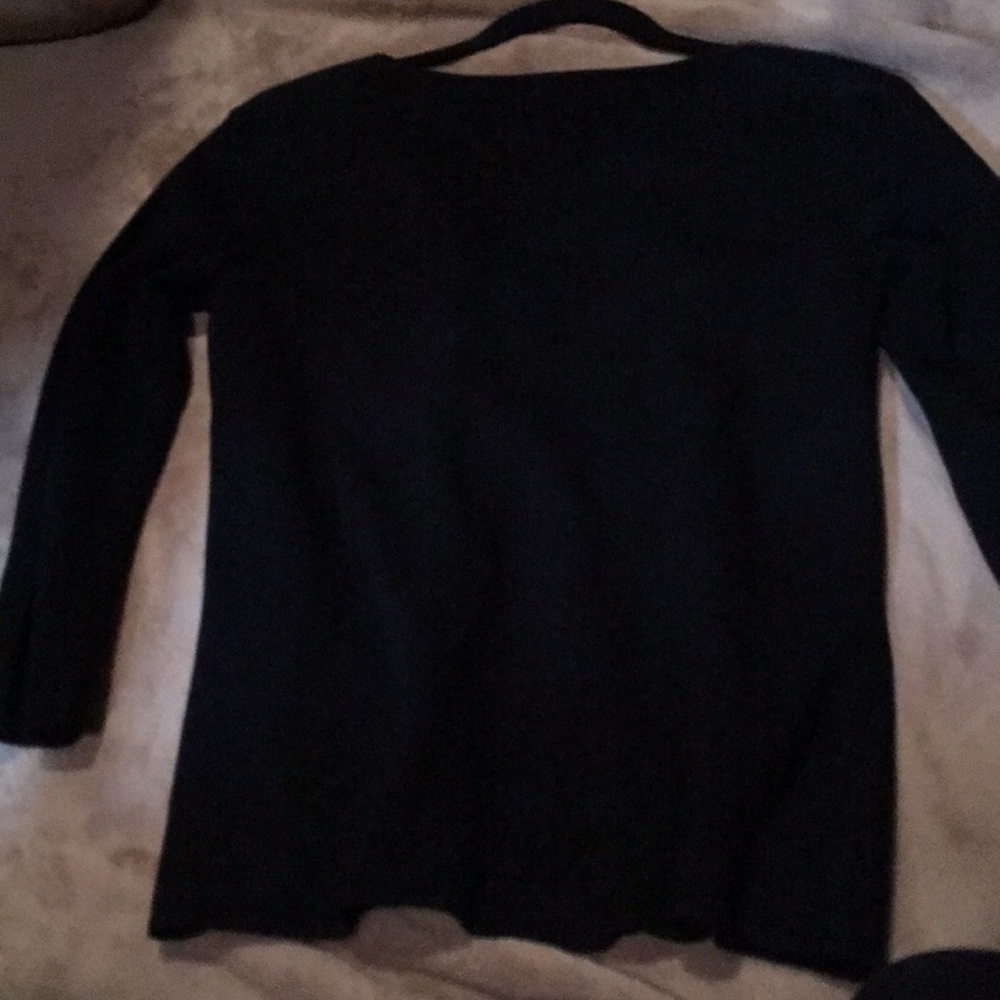 Sweater - Picture 4 of 4